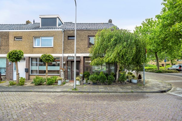 Medium property photo - Muskaatstraat 9, 2671 SV Naaldwijk